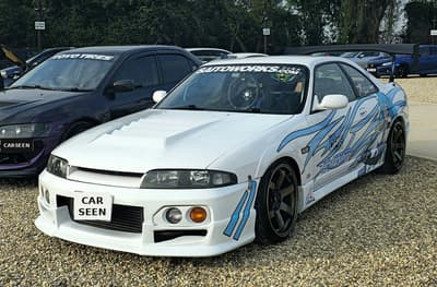 1996 Nissan Skyline