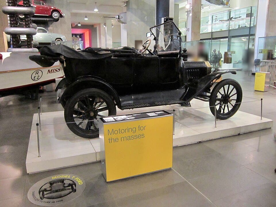 1914 Ford Model-T