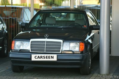 1989 Mercedes-Benz 230