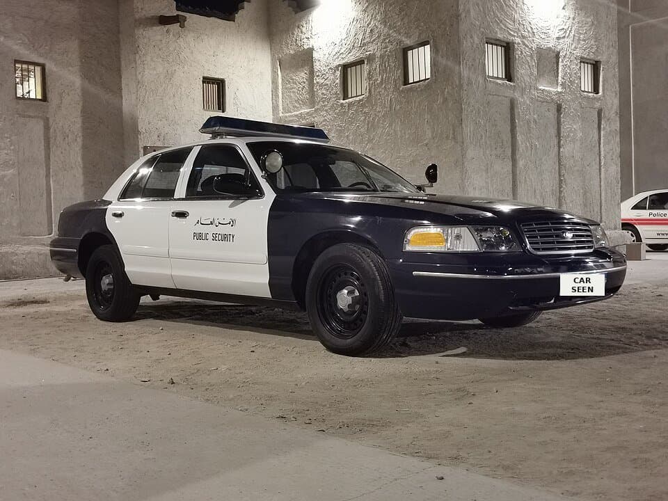 2002 Ford Crown Victoria