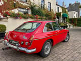 1969 MG B photo 4