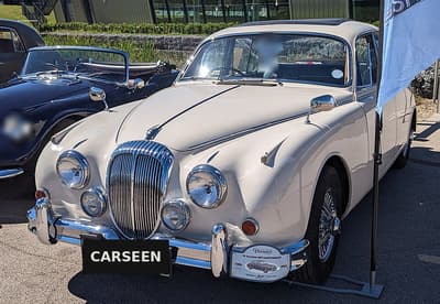 1964 Daimler V8