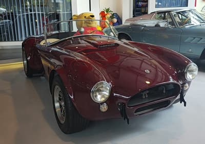 1965 AC Cobra