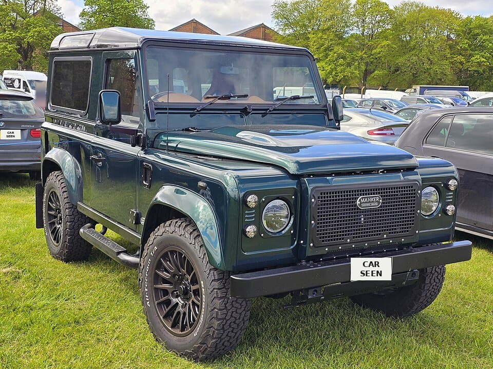 2014 Land Rover Defender 90