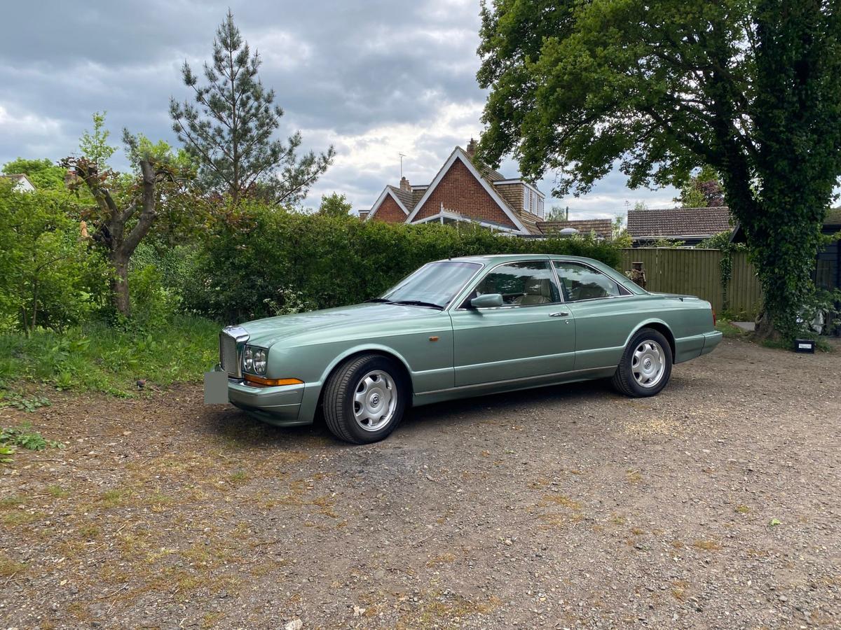 1995 Bentley Continental S in Aurora Green, front three-quarter view