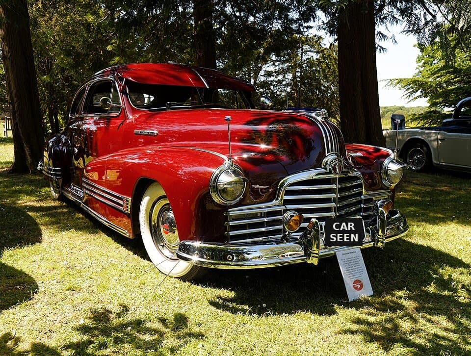 1946 Pontiac Streamliner