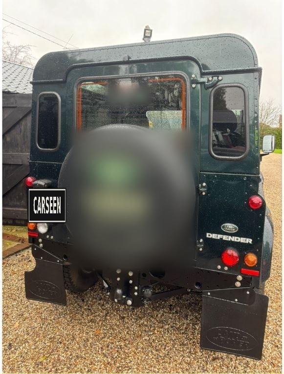2015 Land Rover Defender 90 photo 6